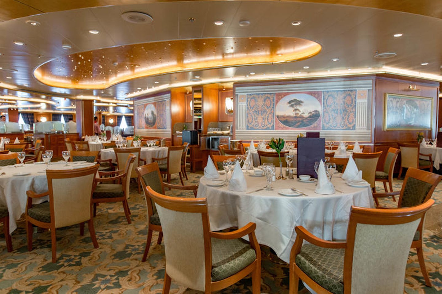 ruby princess cruise ship dining