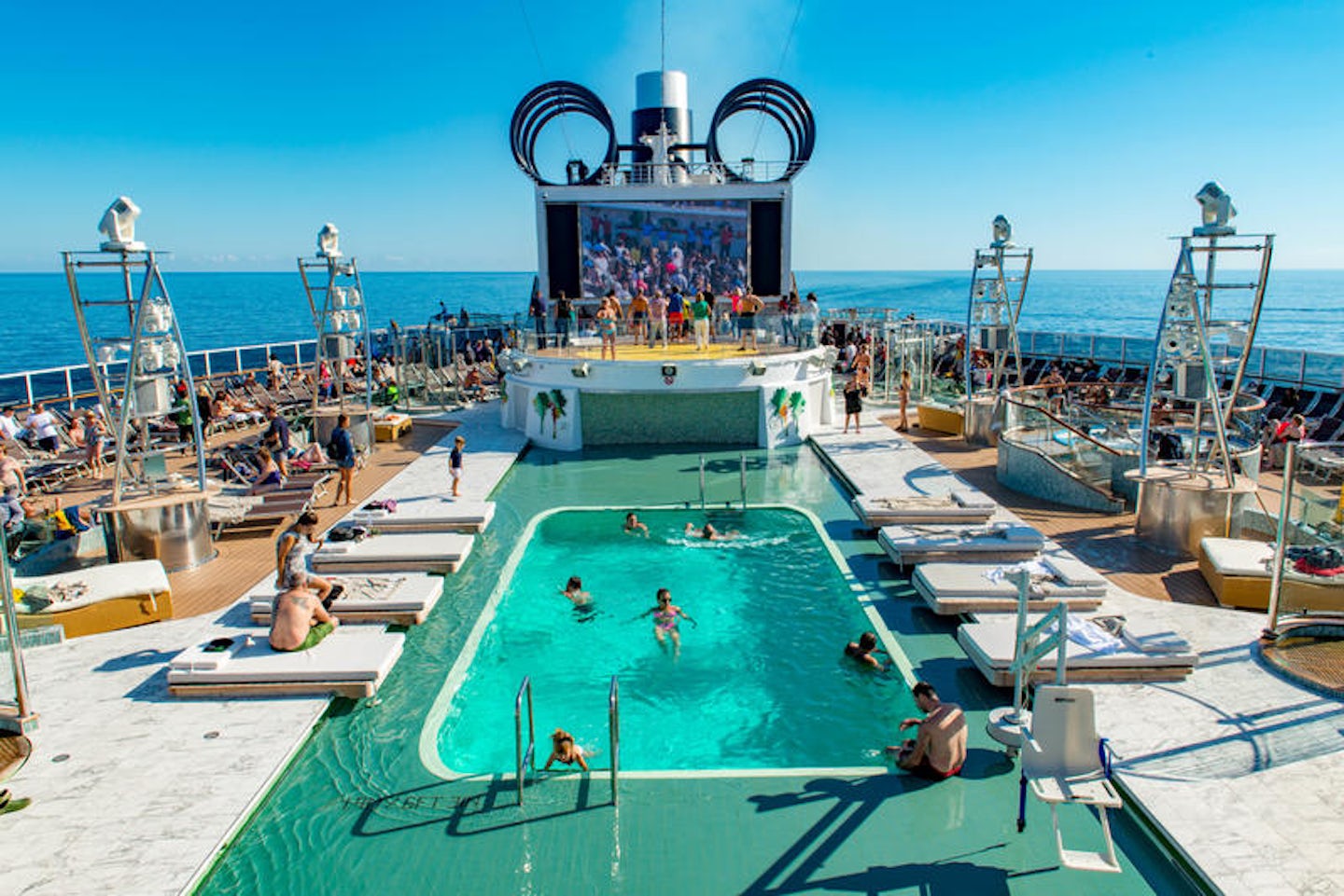msc cruise ship pool