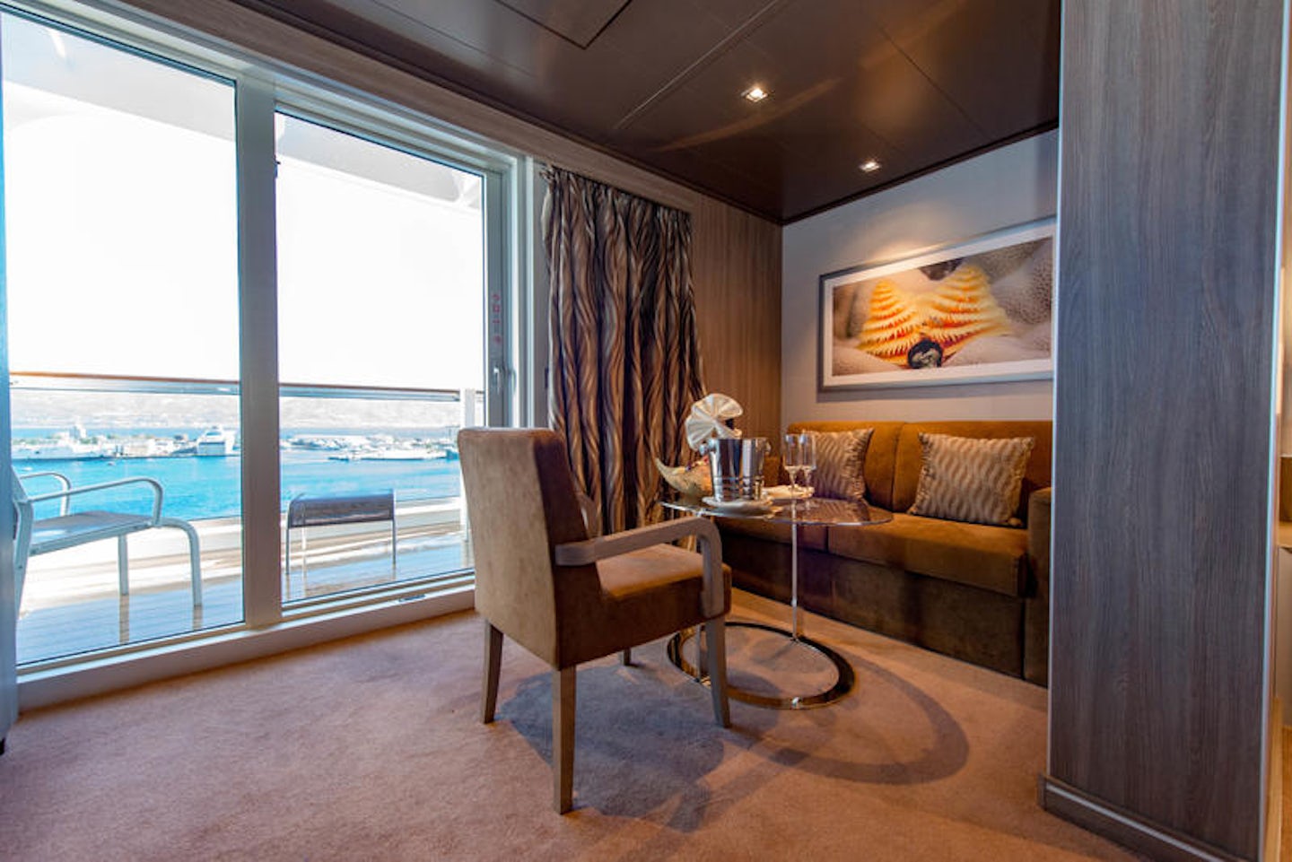 msc seaview yacht club deluxe suite