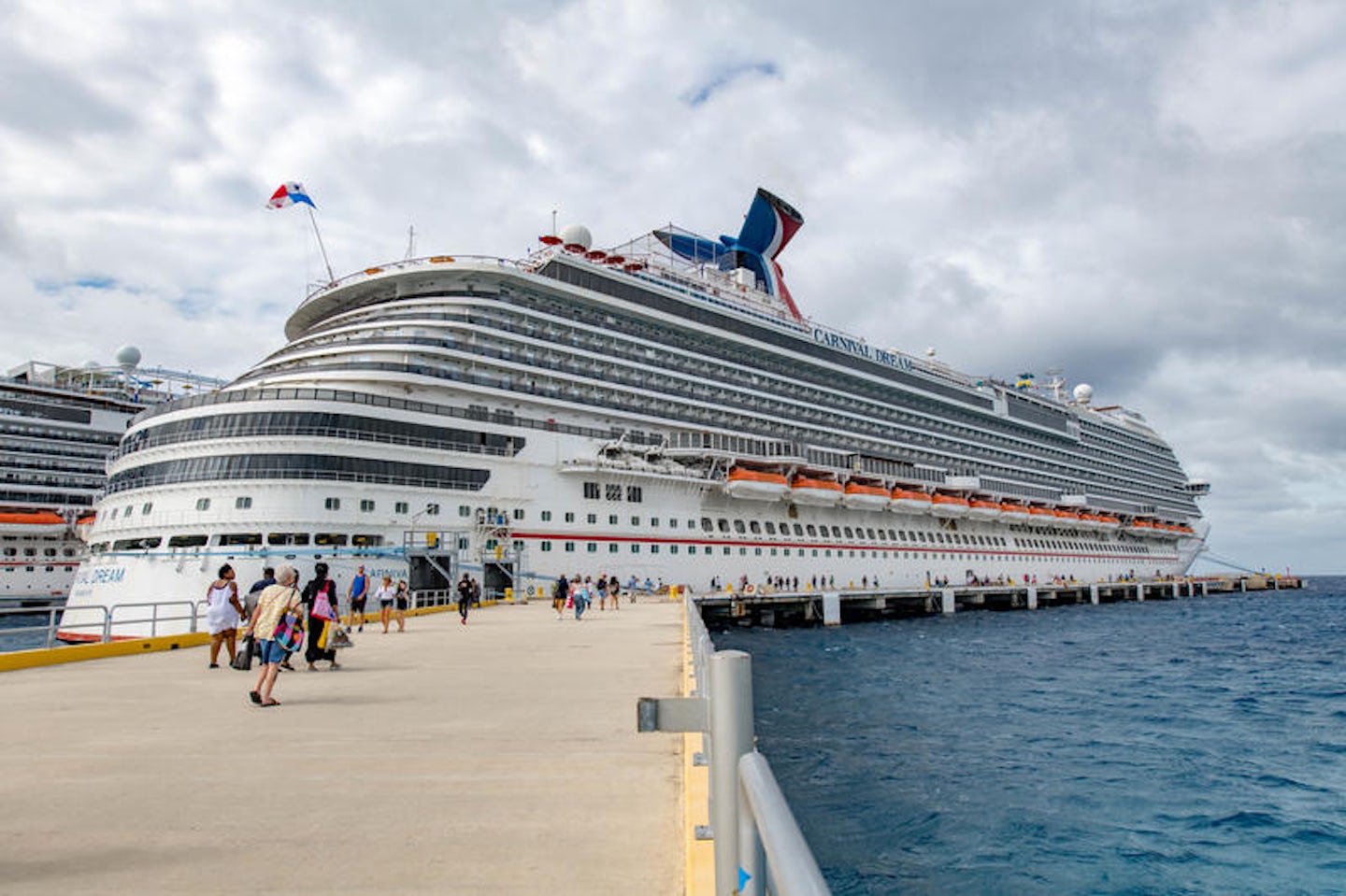 cruise ships visiting cozumel