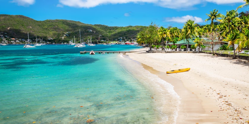 Beautiful Beach of Bequia, St Vincent and the Grenadines (Photo: NAPA/Shutterstock)