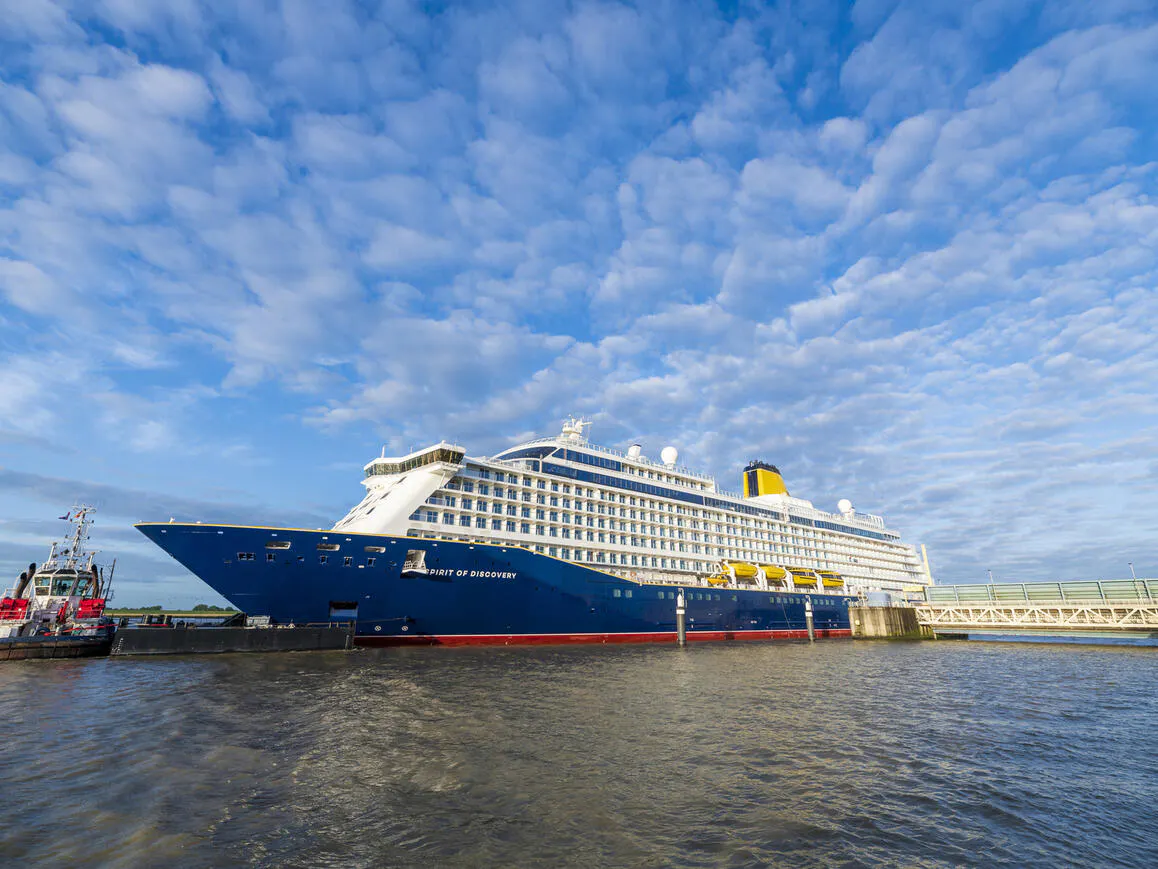 Spirit Of Discovery Cruise Ship Review Photos & Departure Ports on