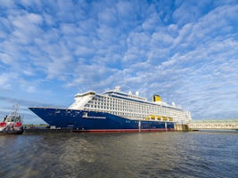 Saga Cruises' new ship, Spirit of Discovery, at the shipyard. (Photo: Saga Cruises)