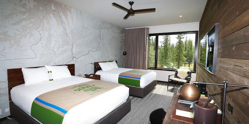 Double Queen Room in the McKinley Chalet Resort in Denali (Photo: Holland America Line)