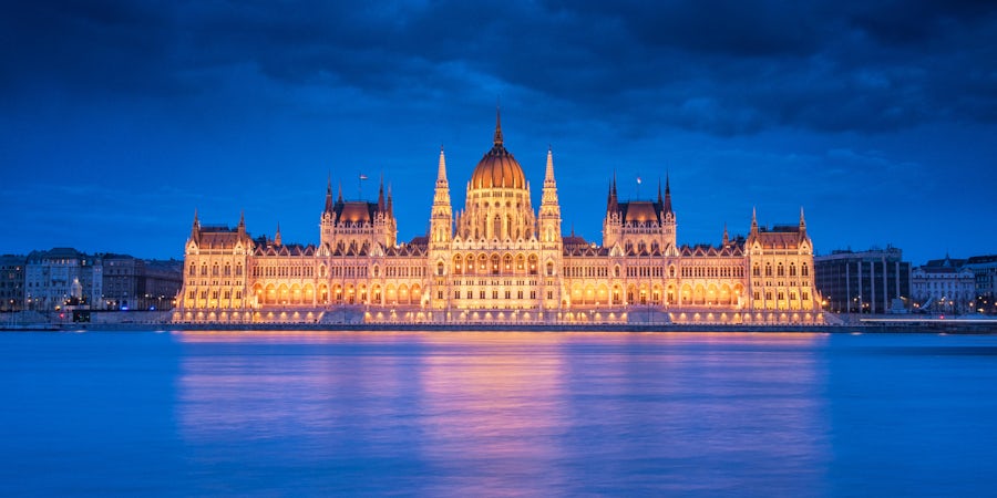 Budapest Illumination Cruises No Longer a Given on River Sailings
