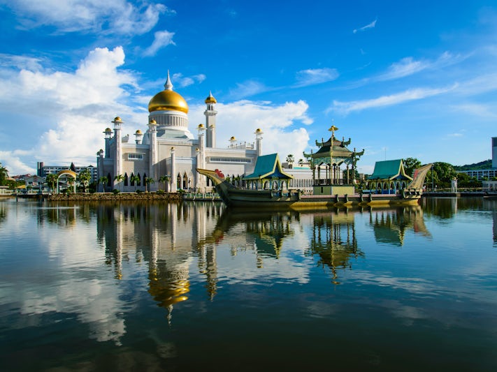 Brunei (Photo: Yusei/Shutterstock.com)