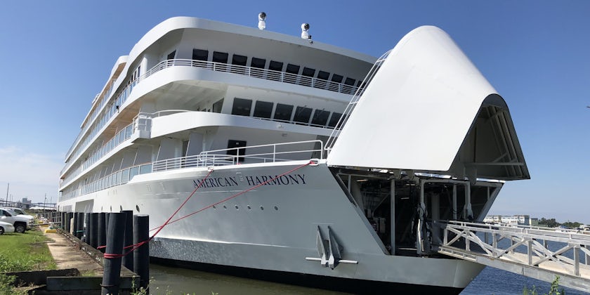 Exterior shot of American Harmony docked in New Orleans on a sunny day