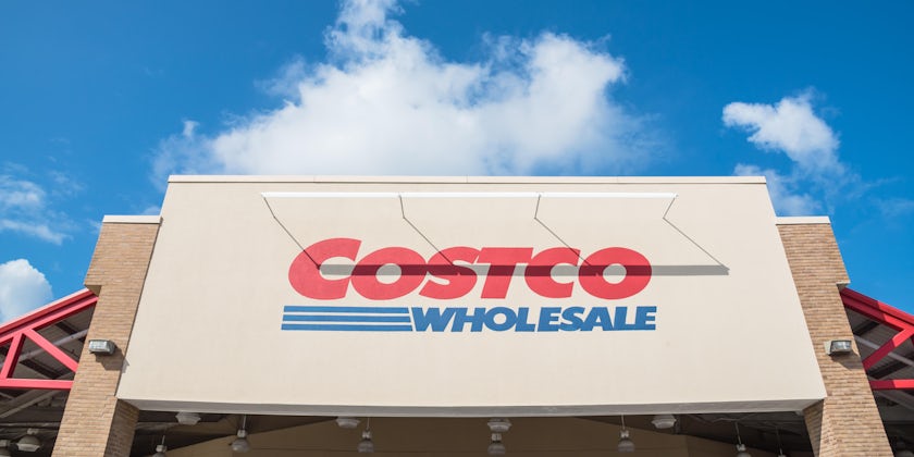 Costco Wholesale store (Photo: Trong Nguyen/Shutterstock.com)
