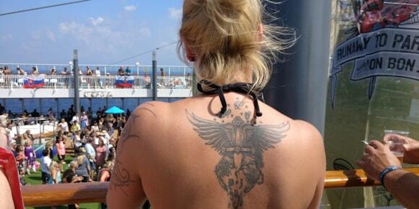 Jon Bon Jovi – Tattooed Girl on Runaway to Paradise Cruise