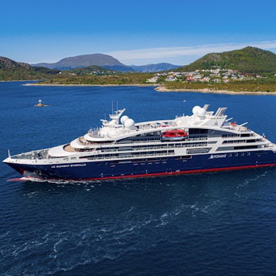 cruises from rosyth in scotland