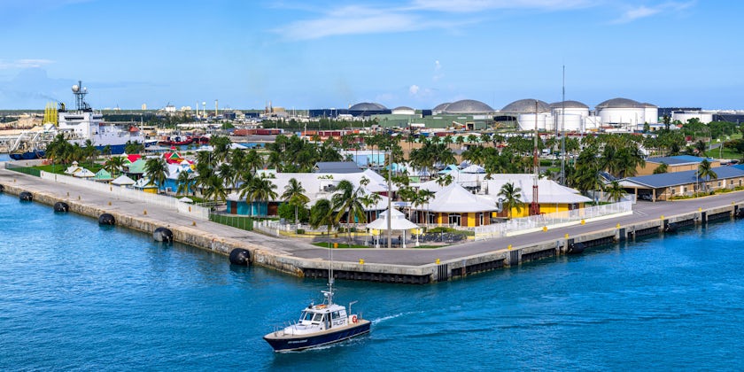 Freeport, Grand Bahama, Bahamas (Photo: BobNoah/Shutterstock)