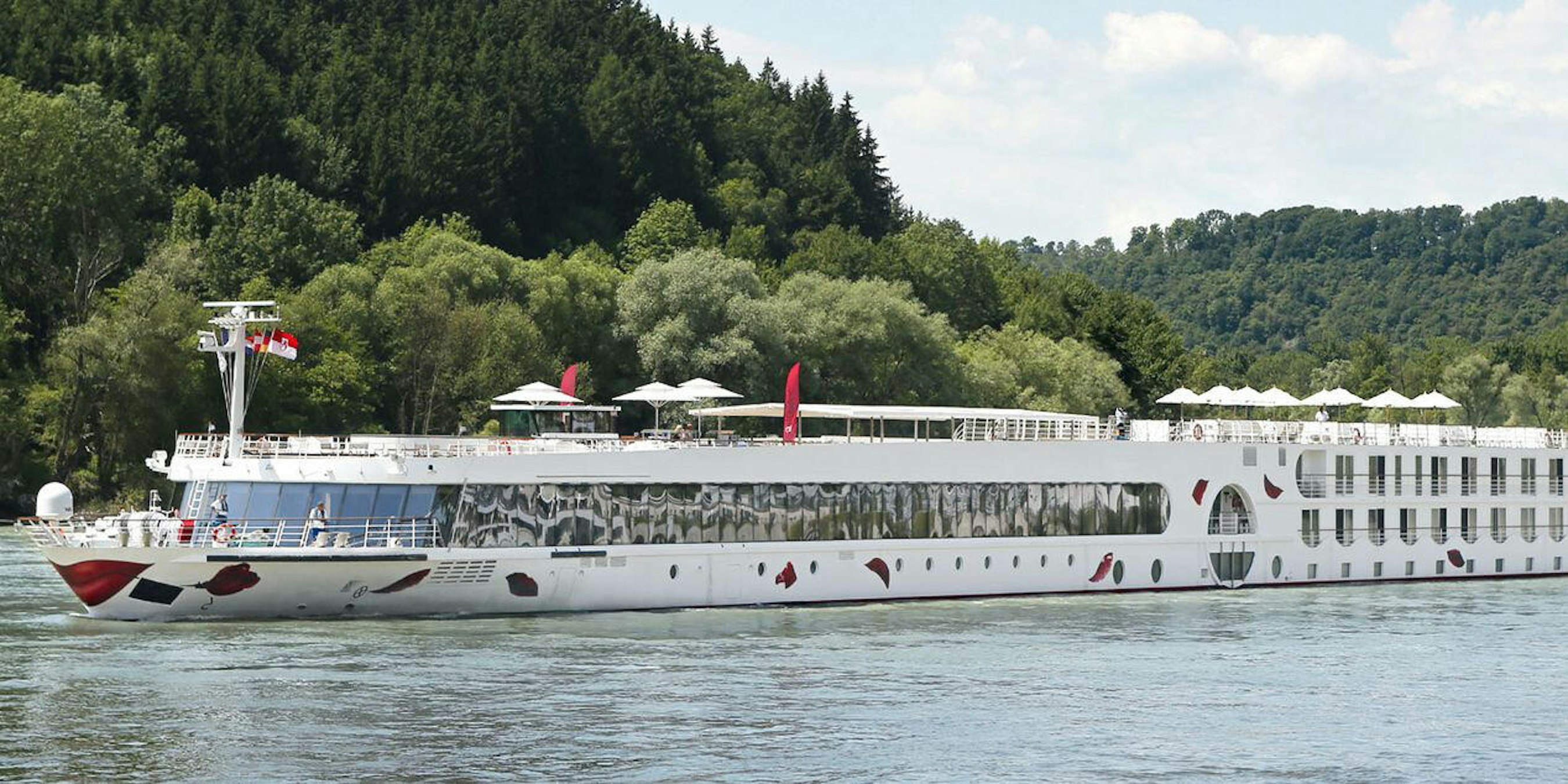 New River Cruise Ships on Order