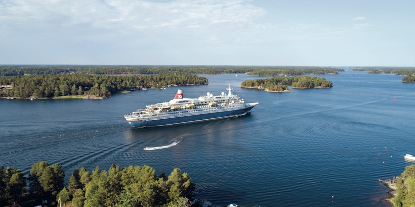 Fred. Olsen's Boudicca in the Swedish Archipelago (Photo: Fred. Olsen Cruises)
