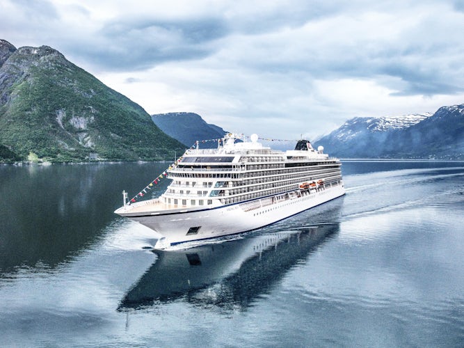 Viking Venus Cruises to Australia & New Zealand (2023 & 2024) on Cruise