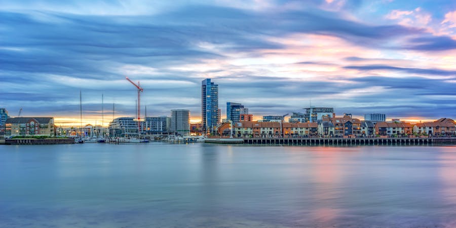 Sunset on the UK's south coast at Southampton (Photo: Sterling Images/Shutterstock) Sunset on the UK's south coast at Southampton (Photo: Sterling Images/Shutterstock)