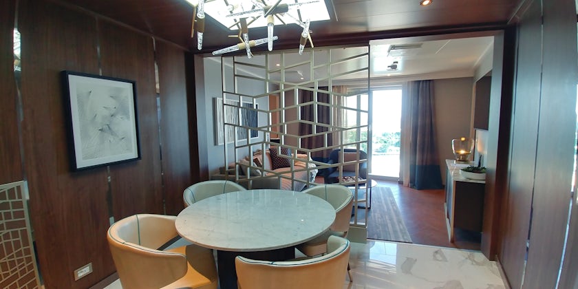 Interior of a suite on Sky Princess