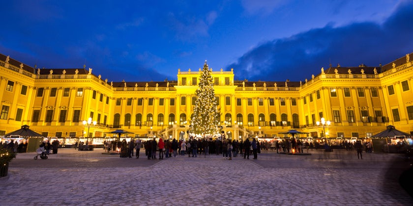 Christmas Markets in the courtyard of the Schönbrunn Palace in Vienna, Austria (Photo: AmaWaterways)