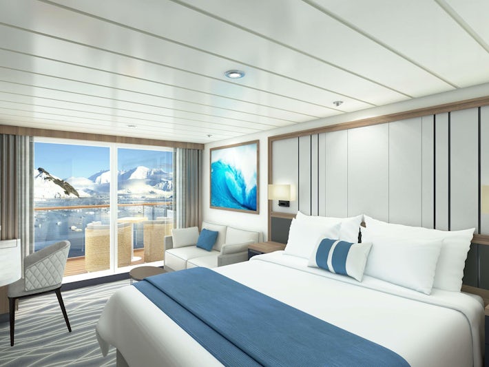Balcony Cabin on Ocean Victory (Image: Victory Cruise Line)