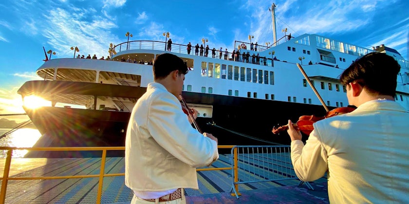 Cruise & Maritime Voyages Astoria in Puerto Peñasco (Photo: Laura Bly)