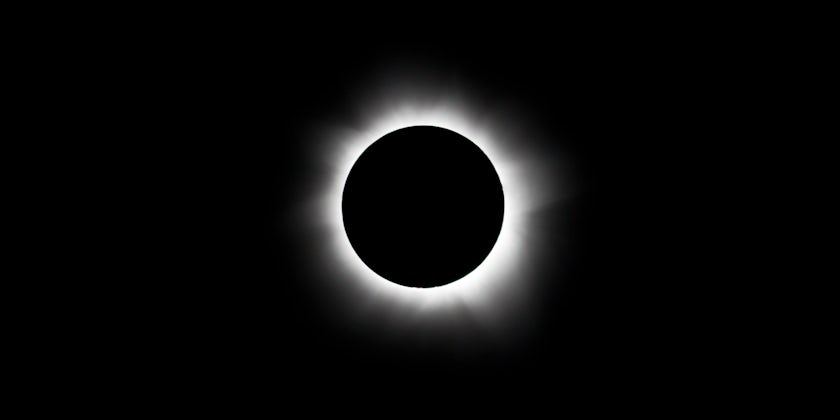 Total solar eclipse of 2012 (Photo: Ethan Daniels/Shutterstock.com)