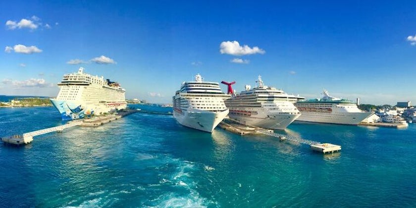 Cruise ships in Nassau, as seen from a balcony cabin on Norwegian Epic (Photo: tartist/Cruise Critic member)