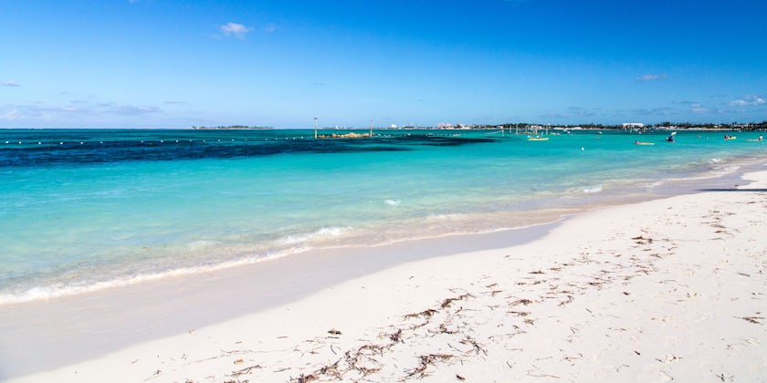 Cable Beach in Nassau (Photo: Alessandro Lai/Shutterstock.com)
