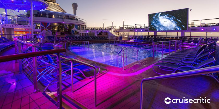 Zoom Background: Pool Deck on Anthem of the Seas (Photo: Cruise Critic)