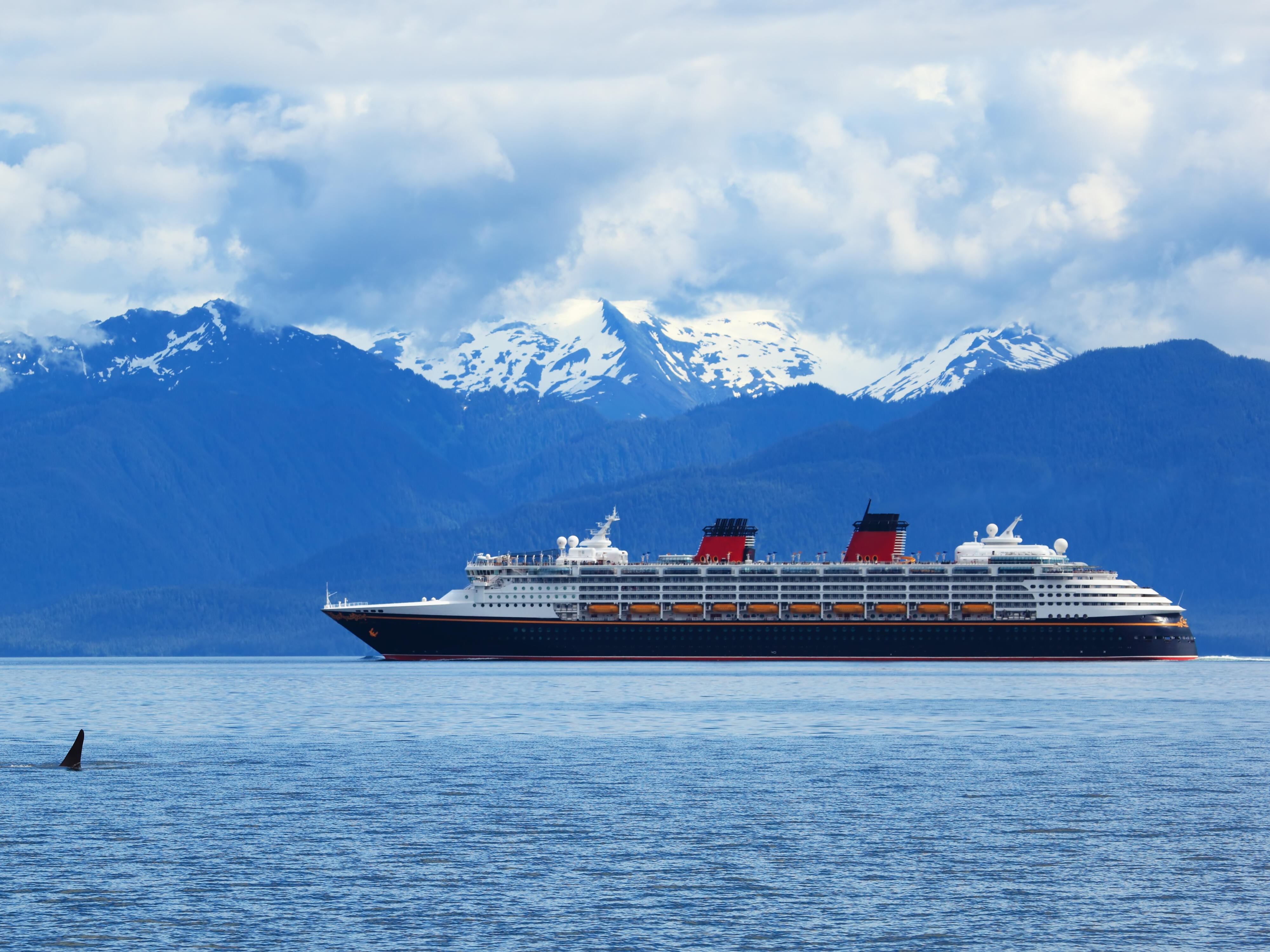 best months to cruise to alaska