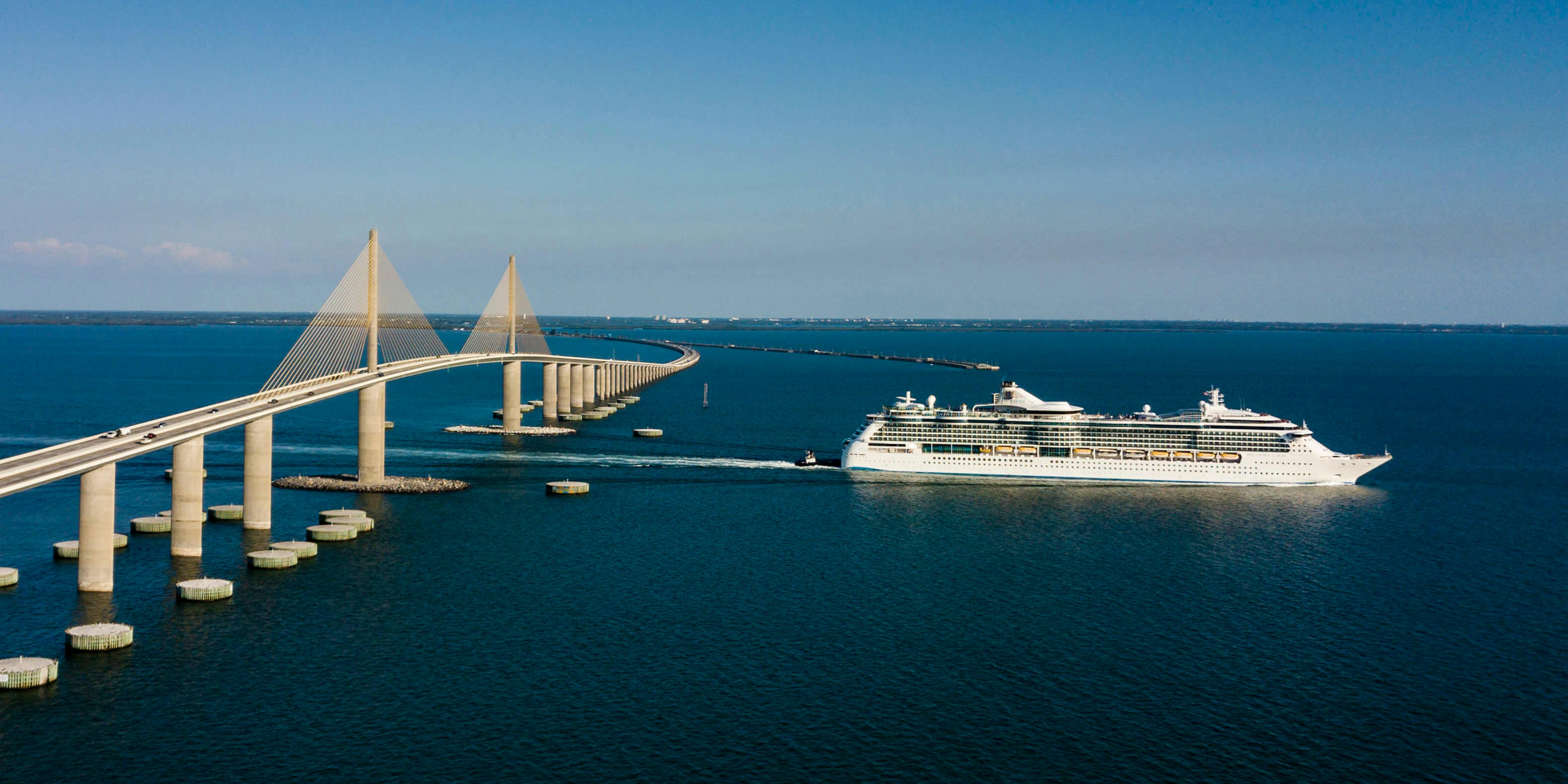 cruise ship gateway bridge