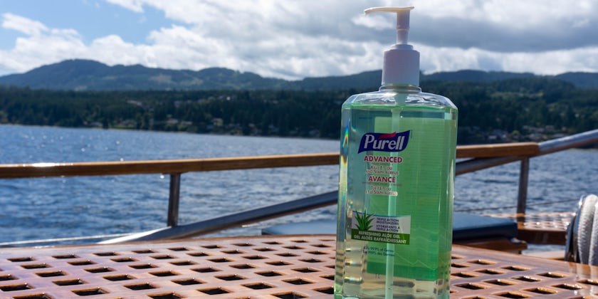 Hand sanitizer on Passing Cloud (Photo: Aaron Saunders/Cruise Critic)