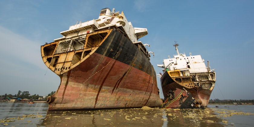 Old ocean ships being broken down in a shipbreaking yard in Chittagong, Bangladesh (Photo: Katiekk/Shutterstock.com)