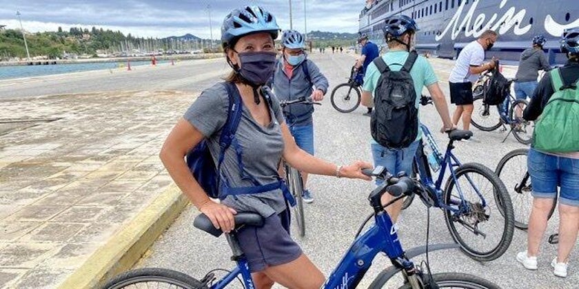 Passenger on an e-bike excursion in Corfu (Photo: Miaminice/Cruise Critic member)