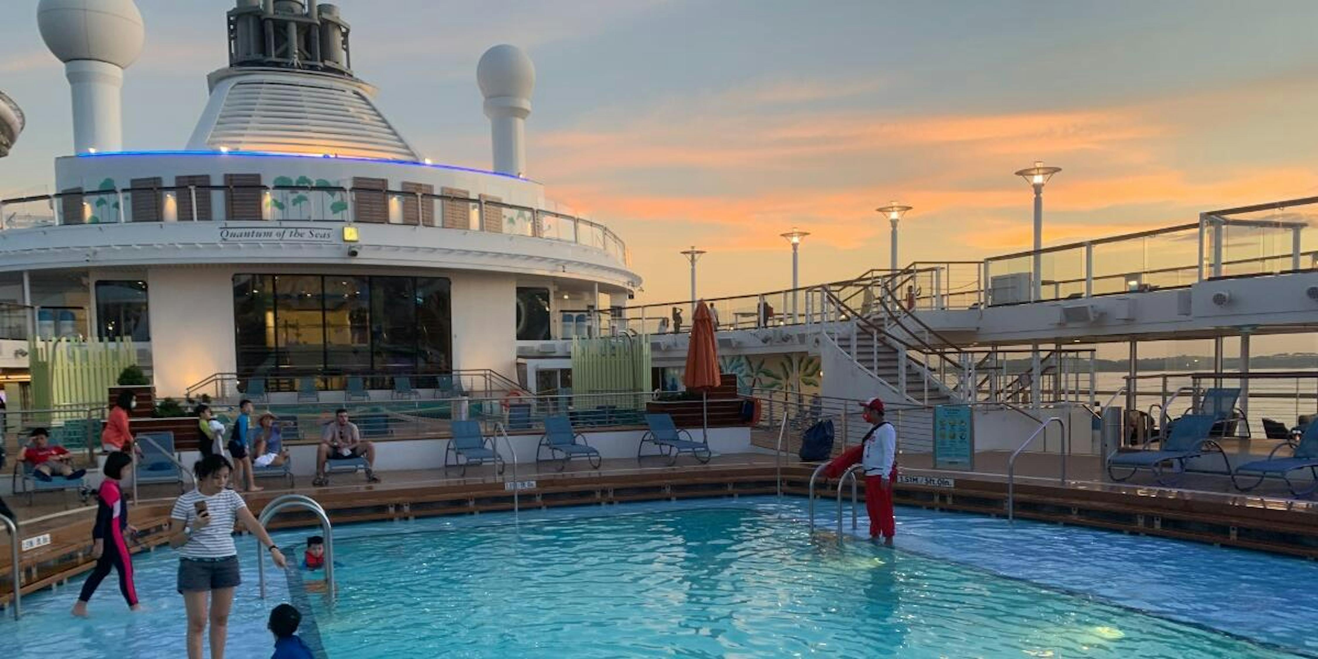 Cruise Critic Member Reports Live From First Royal Caribbean Singapore