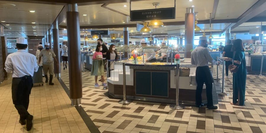 The Windjammer Buffet on Quantum of the Seas (Photo: masteradept/Cruise Critic member) The Windjammer Buffet on Quantum of the Seas (Photo: masteradept/Cruise Critic member)