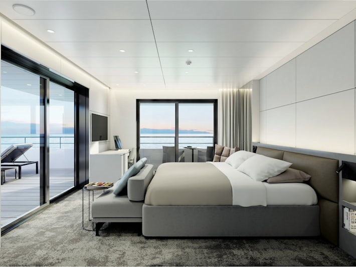 The Terrace Suite on Emerald Azzurra (Image: Emerald Yacht Cruises)