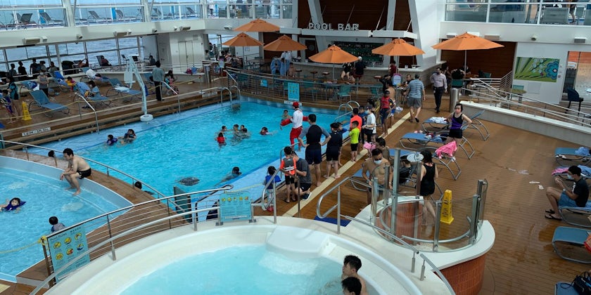 Solarium Pool on Quantum of the Seas (Photo: Heidi Sarna/Cruise Critic contributor)