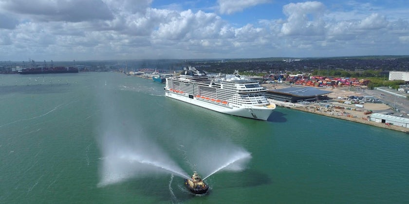 MSC Virtuosa arrives at Southampton MSC Cruises, Blue Harbor (1)
