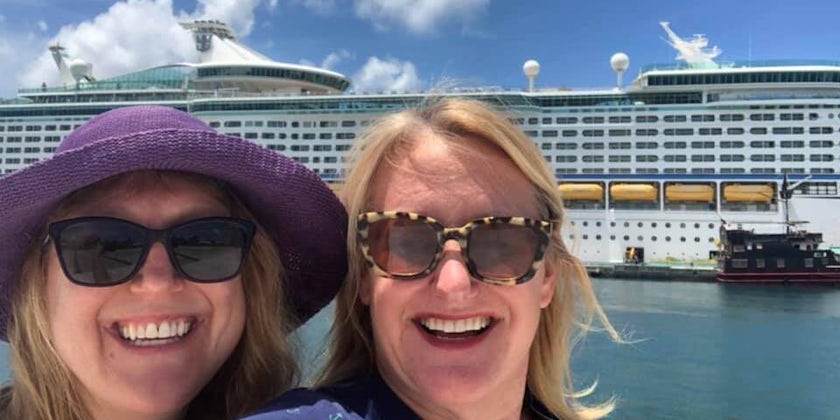 Managing Editor Chris Gray Faust and her friend in port (Photo: Chris Gray Faust)