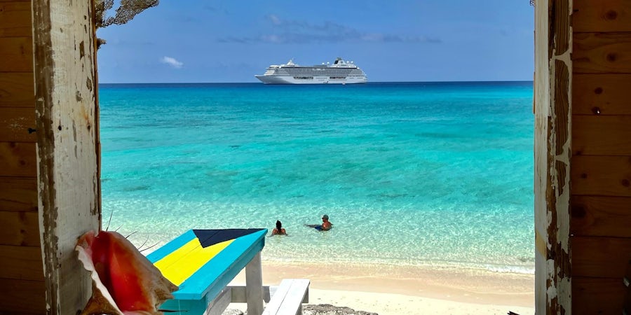 The Bahamas As You've Never Seen It, From A Luxury Crystal Cruise 