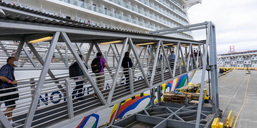Norwegian Encore Becomes First Norwegian Cruise Line Ship to Resume U.S. Service as it Sails for Alaska
