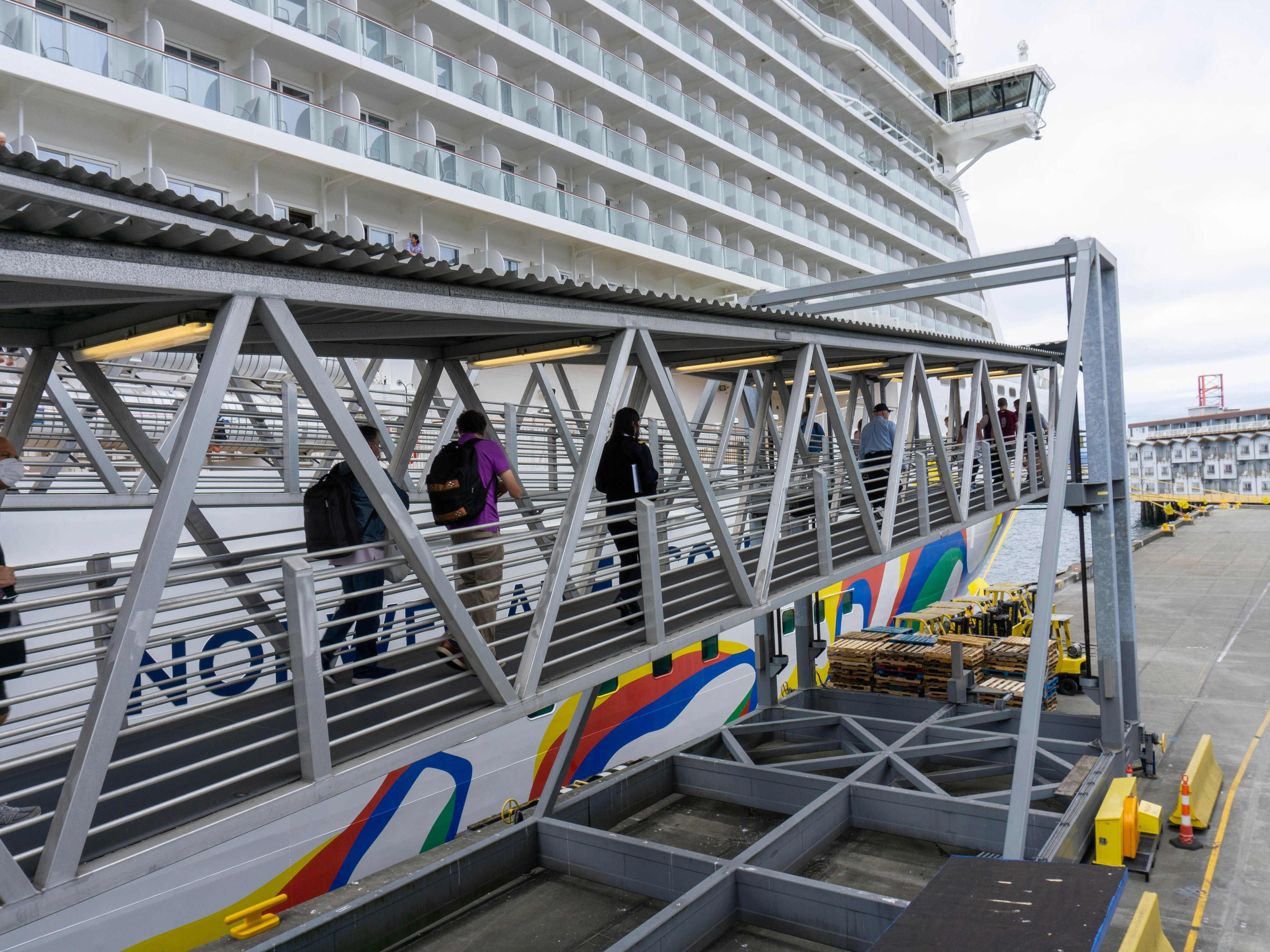 ncl encore passenger capacity