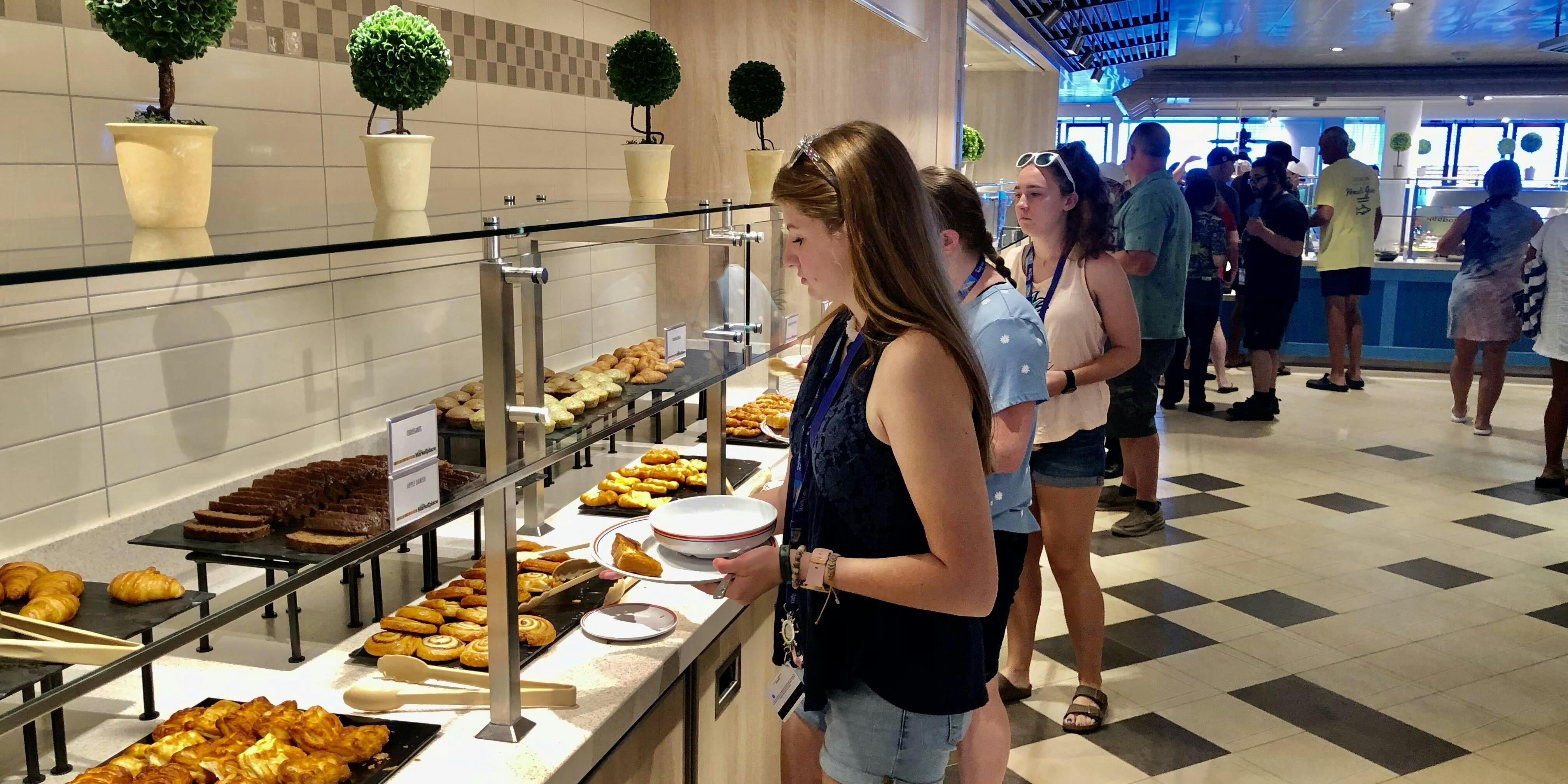 The self-serve cruise buffet is back