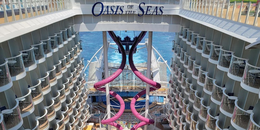 At sea aboard Oasis of the Seas (Photo: Jeff Bogle)