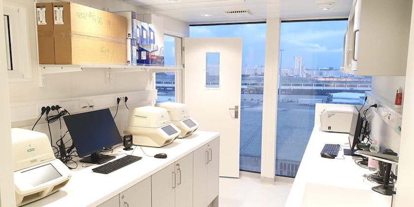 Viking's brand-new, dedicated PCR testing lab aboard its oceangoing ships (Photo: Viking)