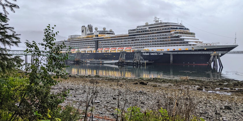 Nieuw Amsterdam docked in Icy Strait Point, Alaska. (Photo: Cynthia Drake)