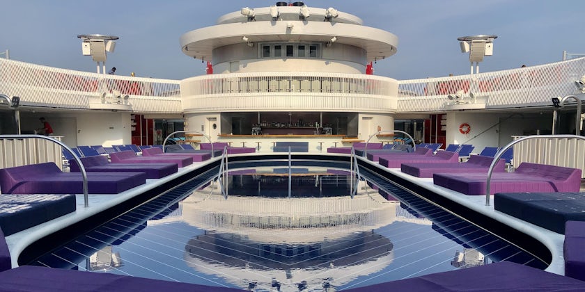 The Pool Deck aboard Scarlet Lady (Photo: Chris Gray Faust)