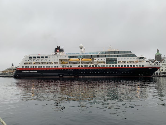 M S  Maud main ( Photo by  Adam  Coulter)