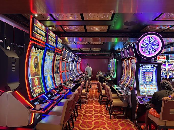 Casino on  Carnival  Radiance ( Photo by  K.  Alex  Beaven)
