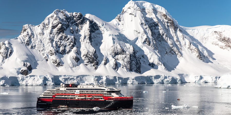 When Is the Best Time to Cruise to Antarctica?