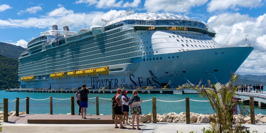 Live from the Biggest Cruise Ship in the World: First Impressions of Royal Caribbean's New Wonder of the Seas 